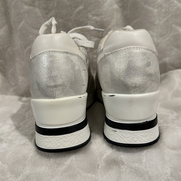 Platform Sneakers - Picture 3 of 6